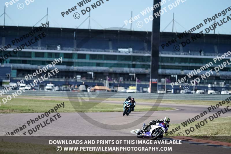 Rockingham no limits trackday;enduro digital images;event digital images;eventdigitalimages;no limits trackdays;peter wileman photography;racing digital images;rockingham raceway northamptonshire;rockingham trackday photographs;trackday digital images;trackday photos